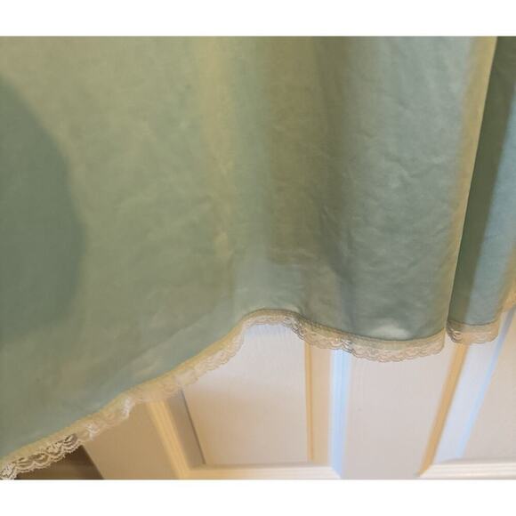 Vintage Olga Full Sweep Nightgown Mint Green Lace Front Size 36 - Picture 4 of 9